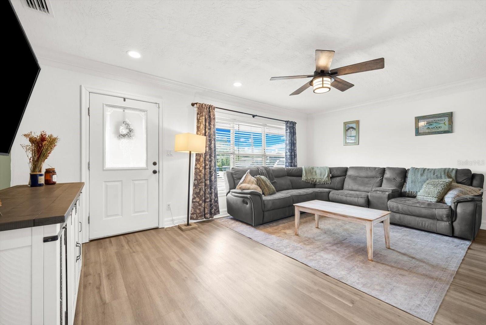 2638 WEBBER PL