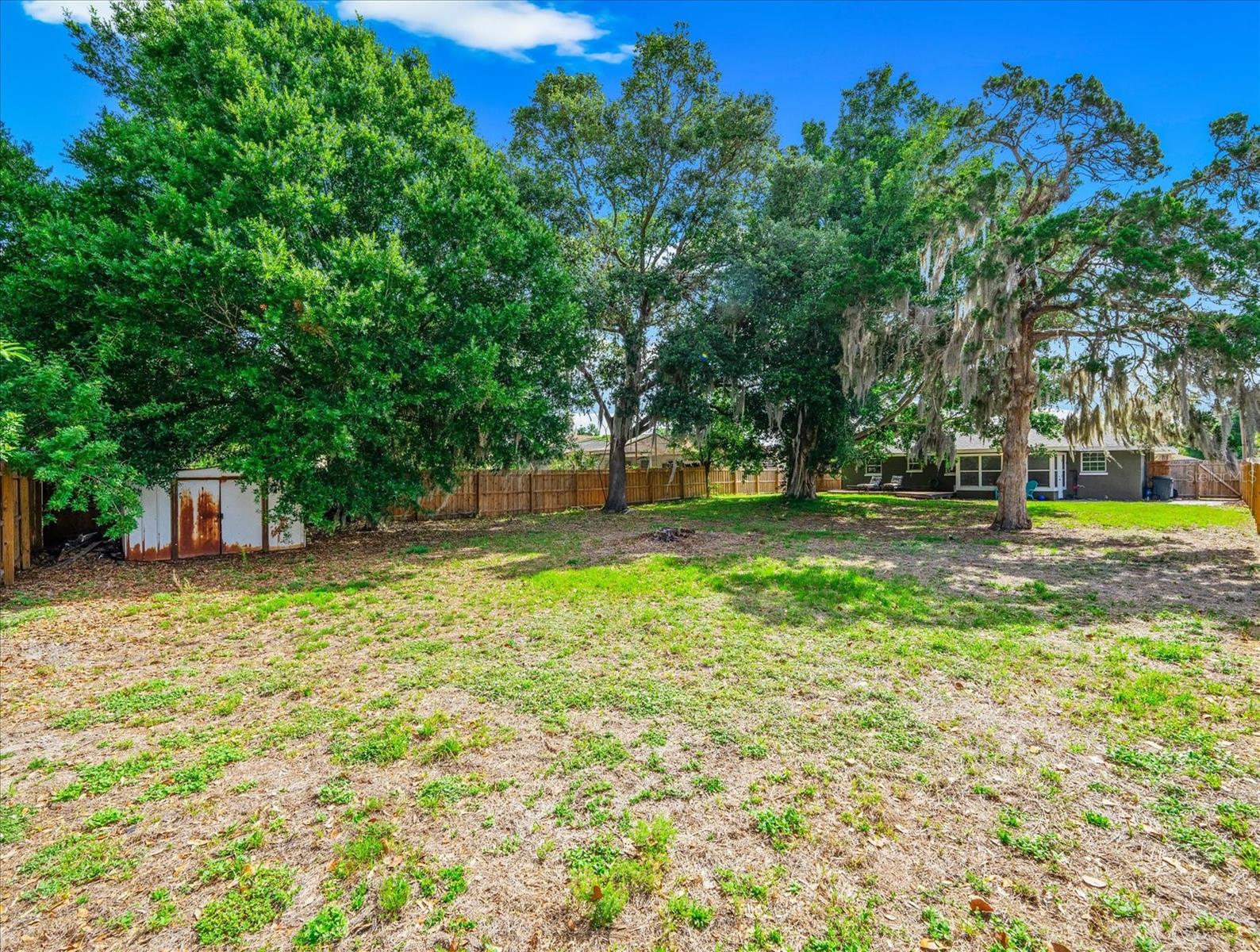 2638 WEBBER PL