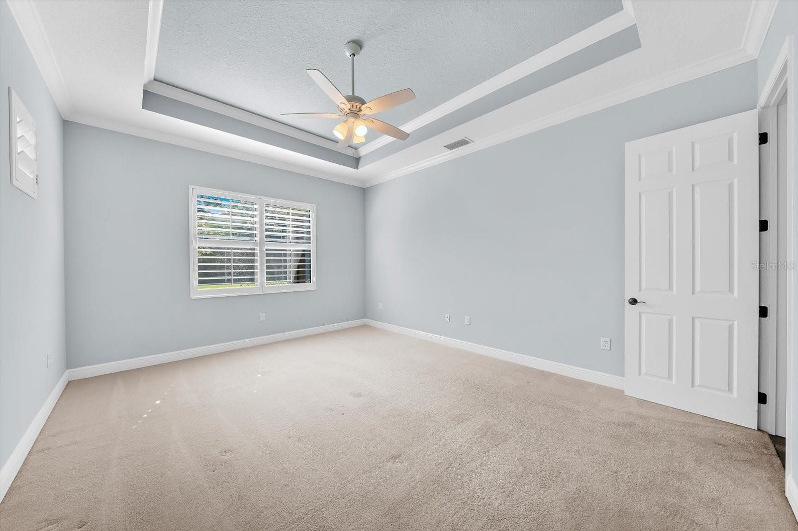 8256 LARKSPUR CIR