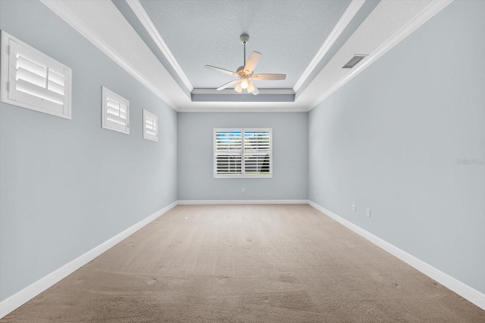 8256 LARKSPUR CIR