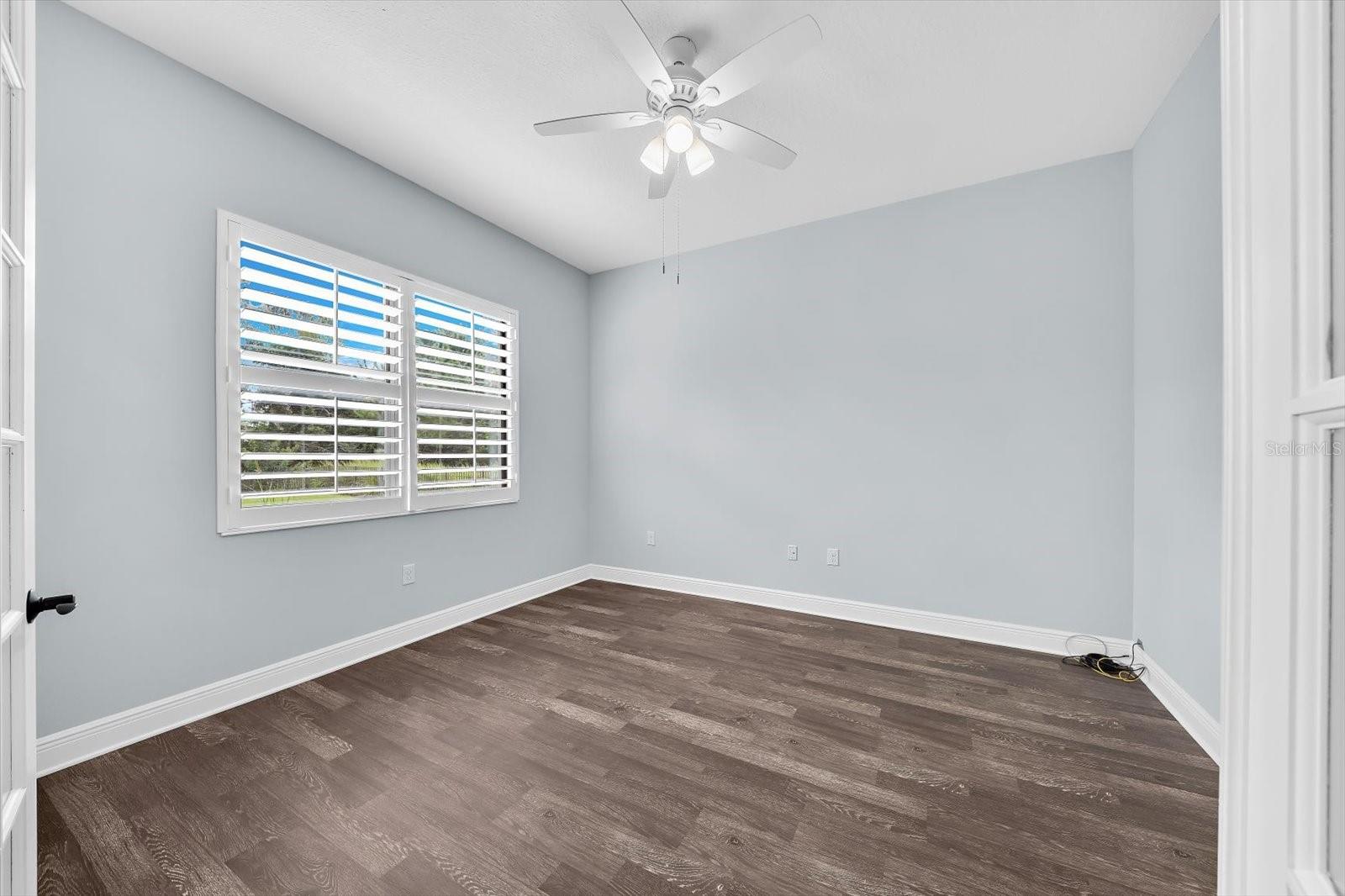 8256 LARKSPUR CIR