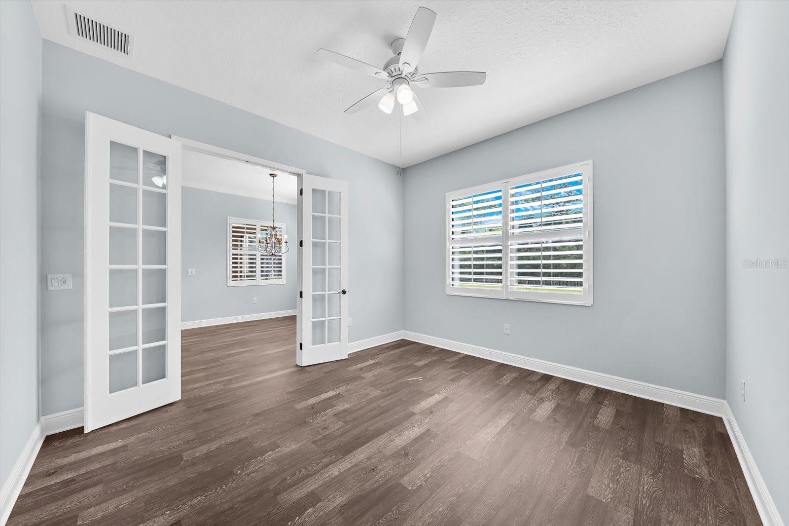 8256 LARKSPUR CIR