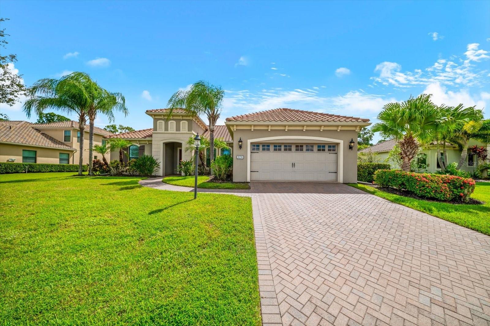8256 LARKSPUR CIR