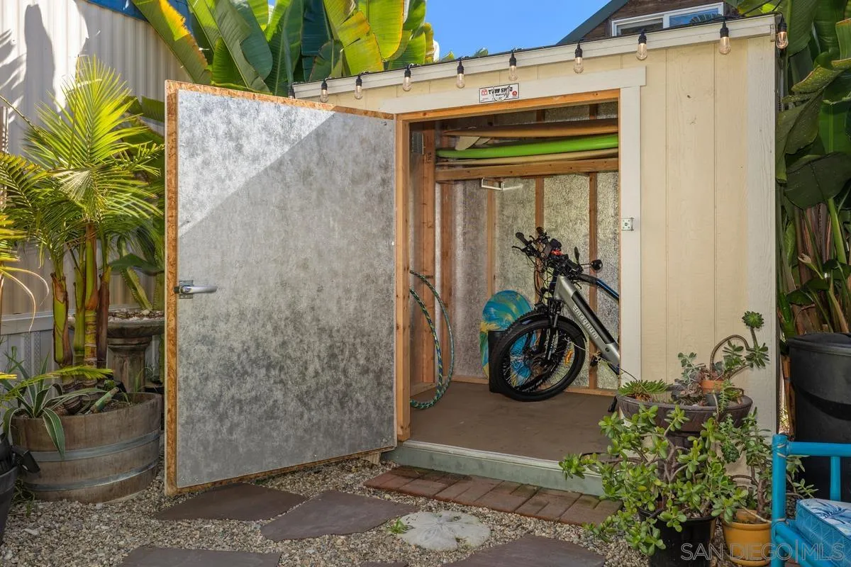 1549 N Vulcan Ave Unit 58