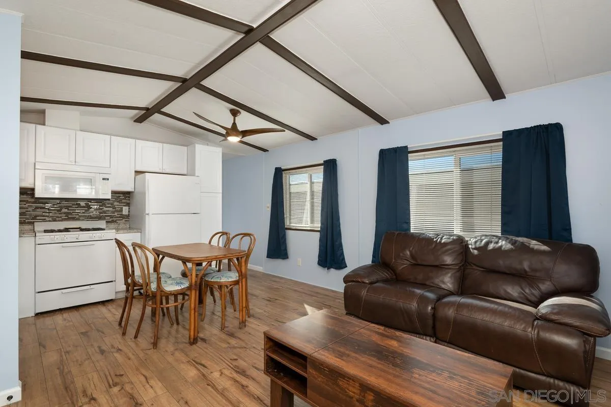 1549 N Vulcan Ave Unit 58