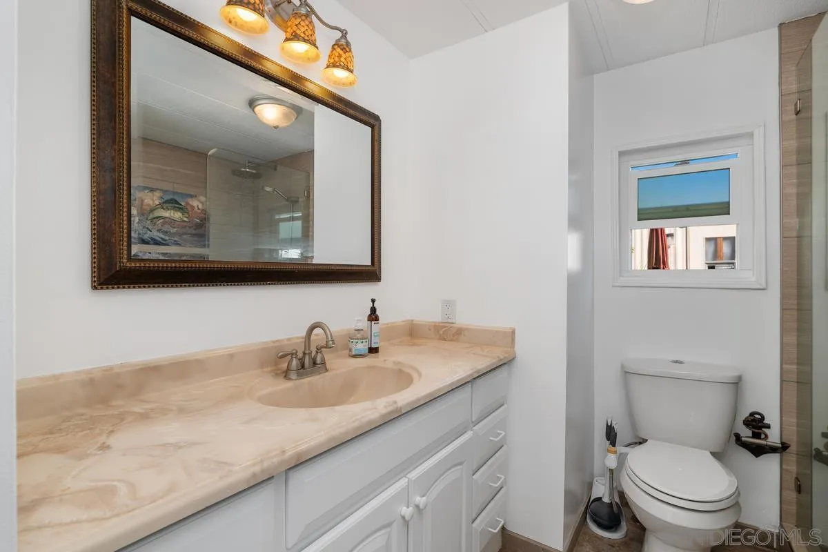 1549 N Vulcan Ave Unit 58