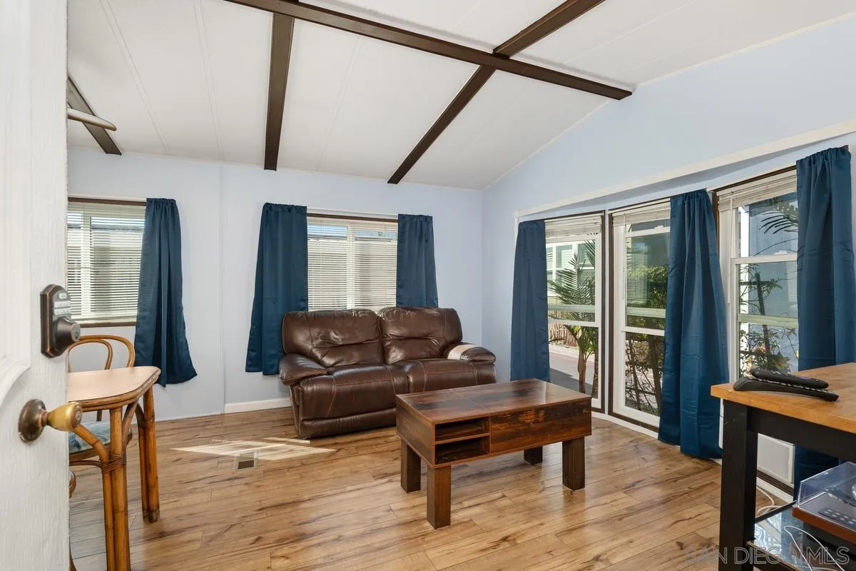 1549 N Vulcan Ave Unit 58