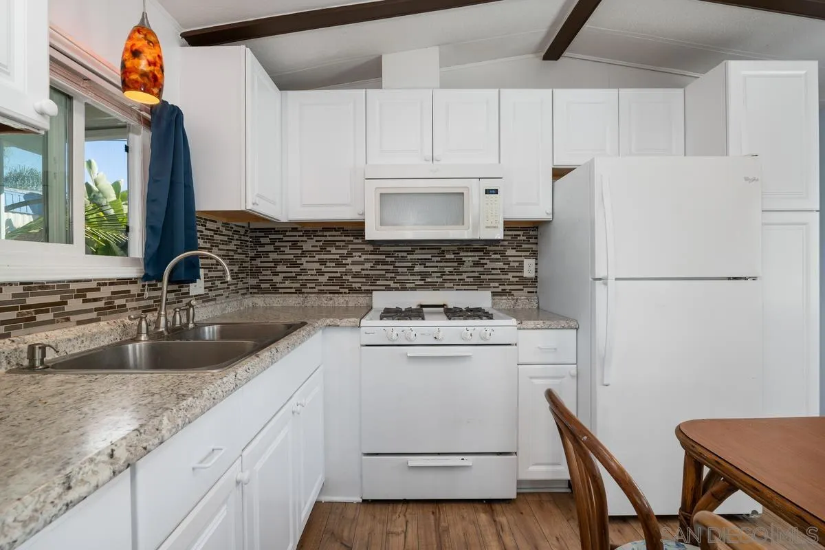 1549 N Vulcan Ave Unit 58