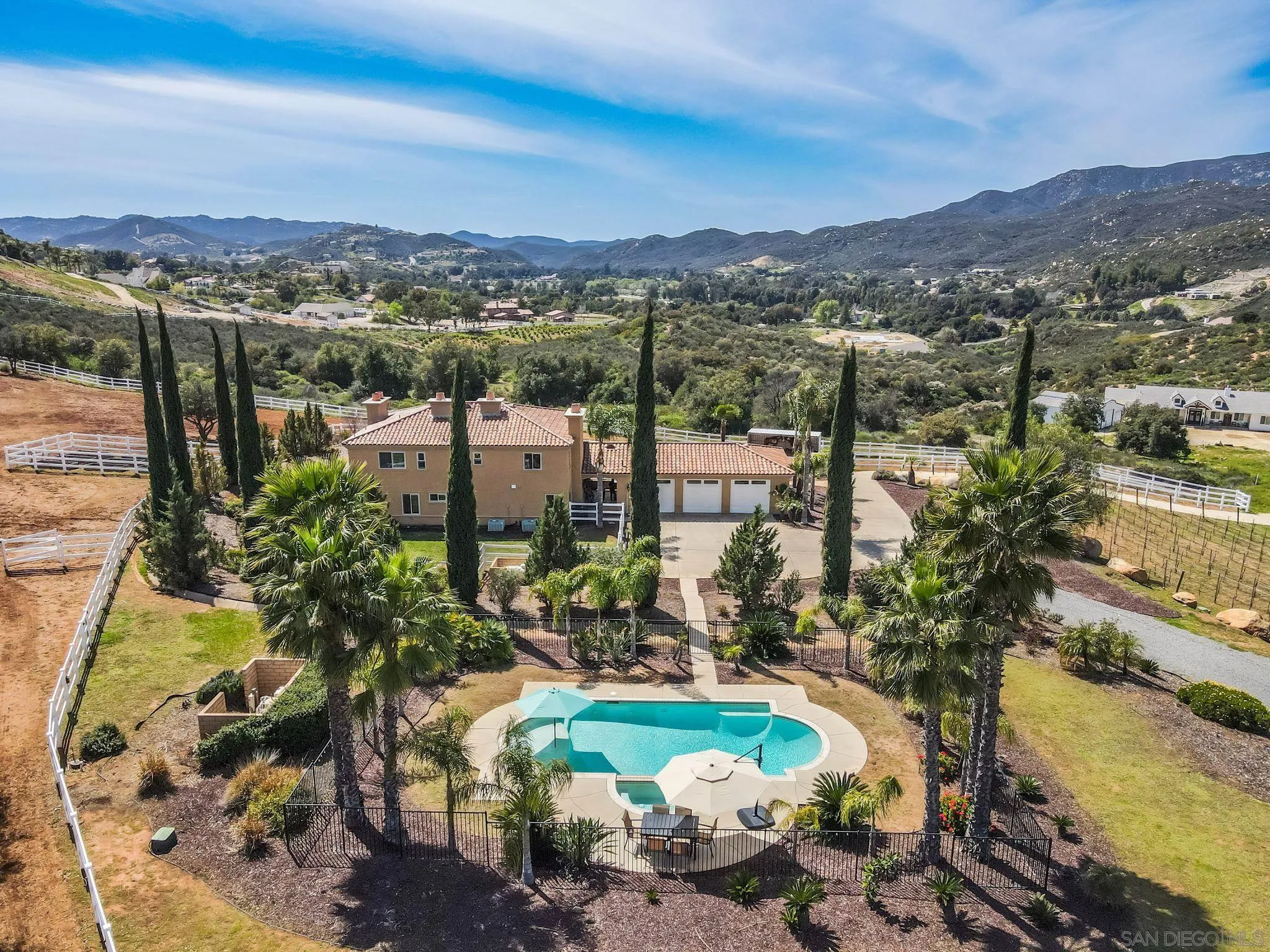 37522 La Encina Circle