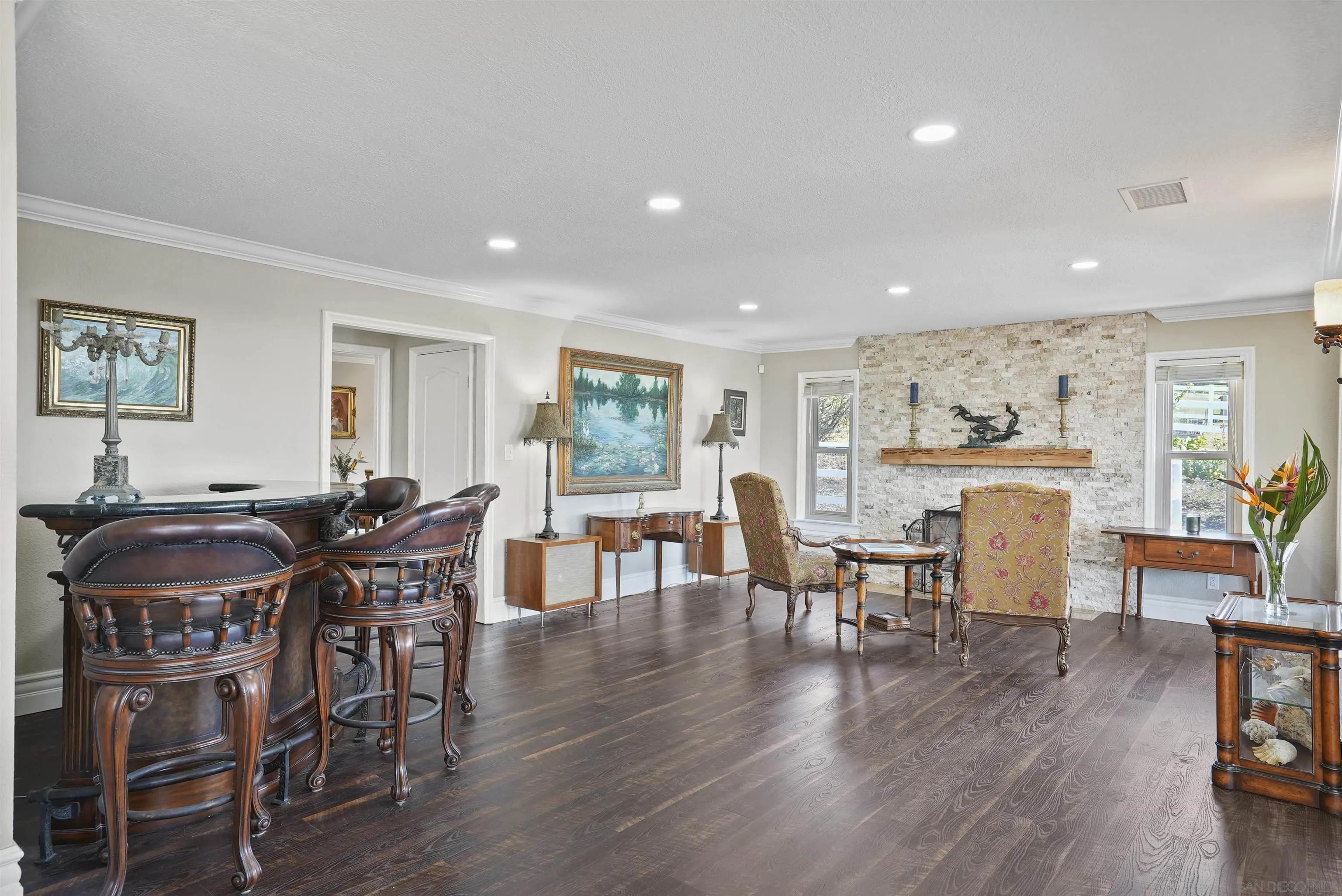 37522 La Encina Circle