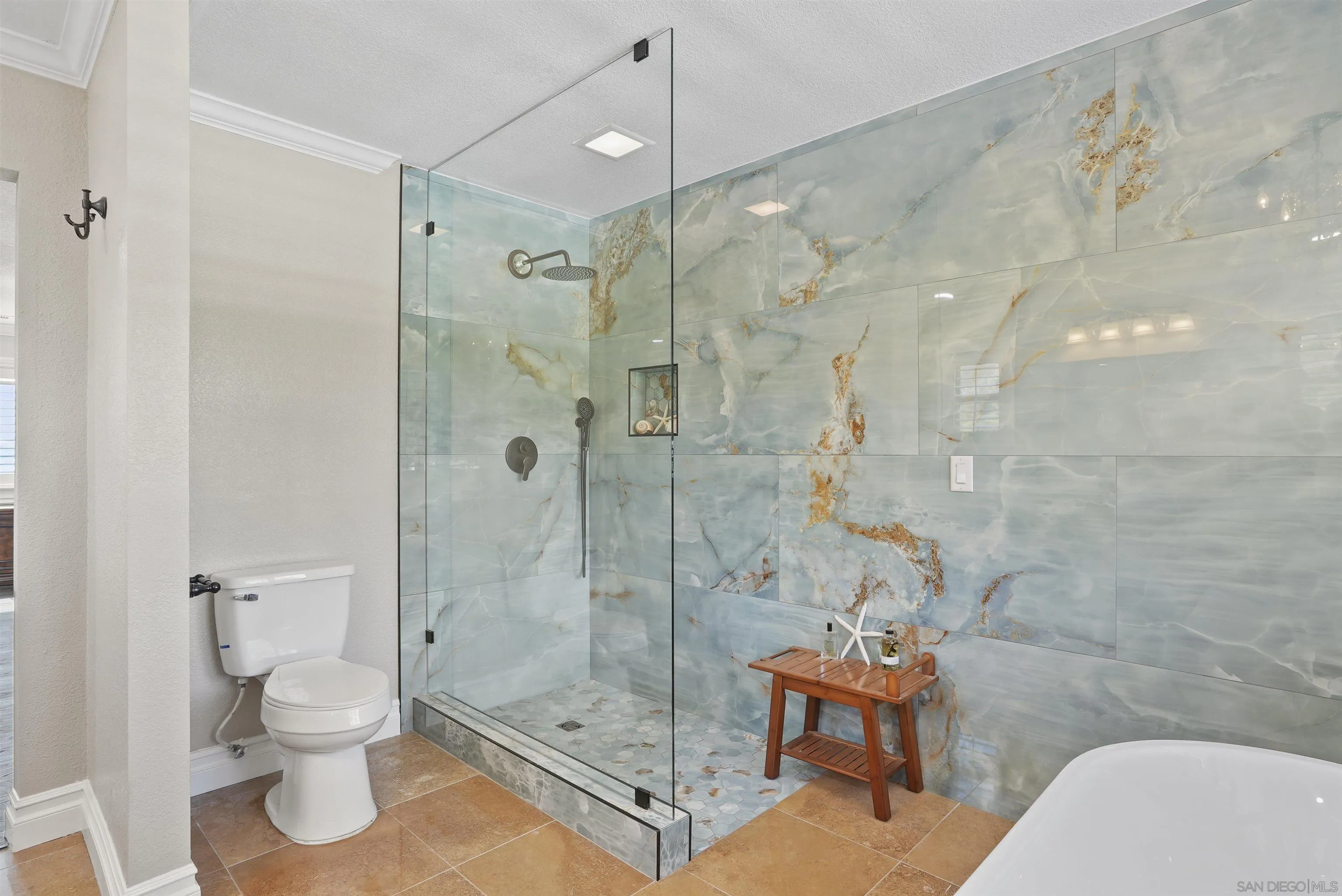 37522 La Encina Circle