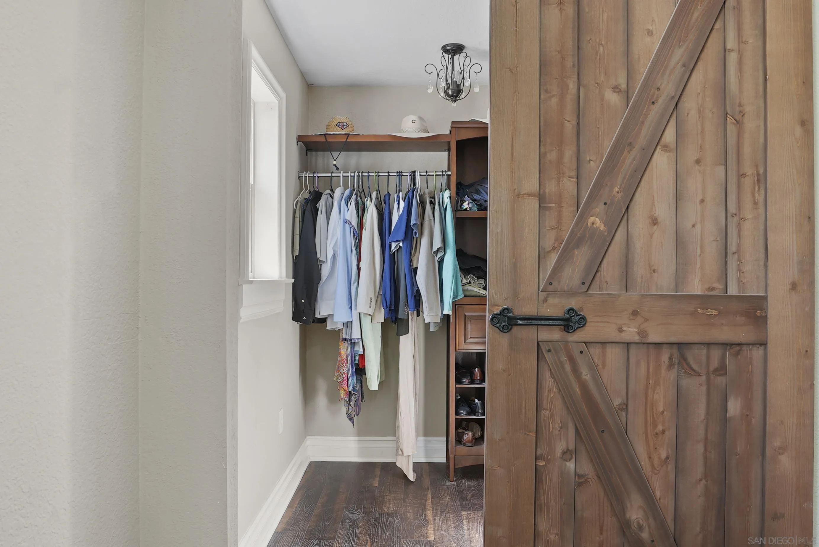 37522 La Encina Circle