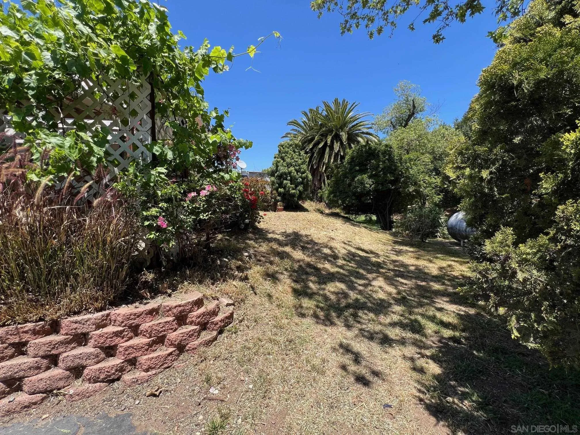 2030 Black Canyon Rd Unit 18