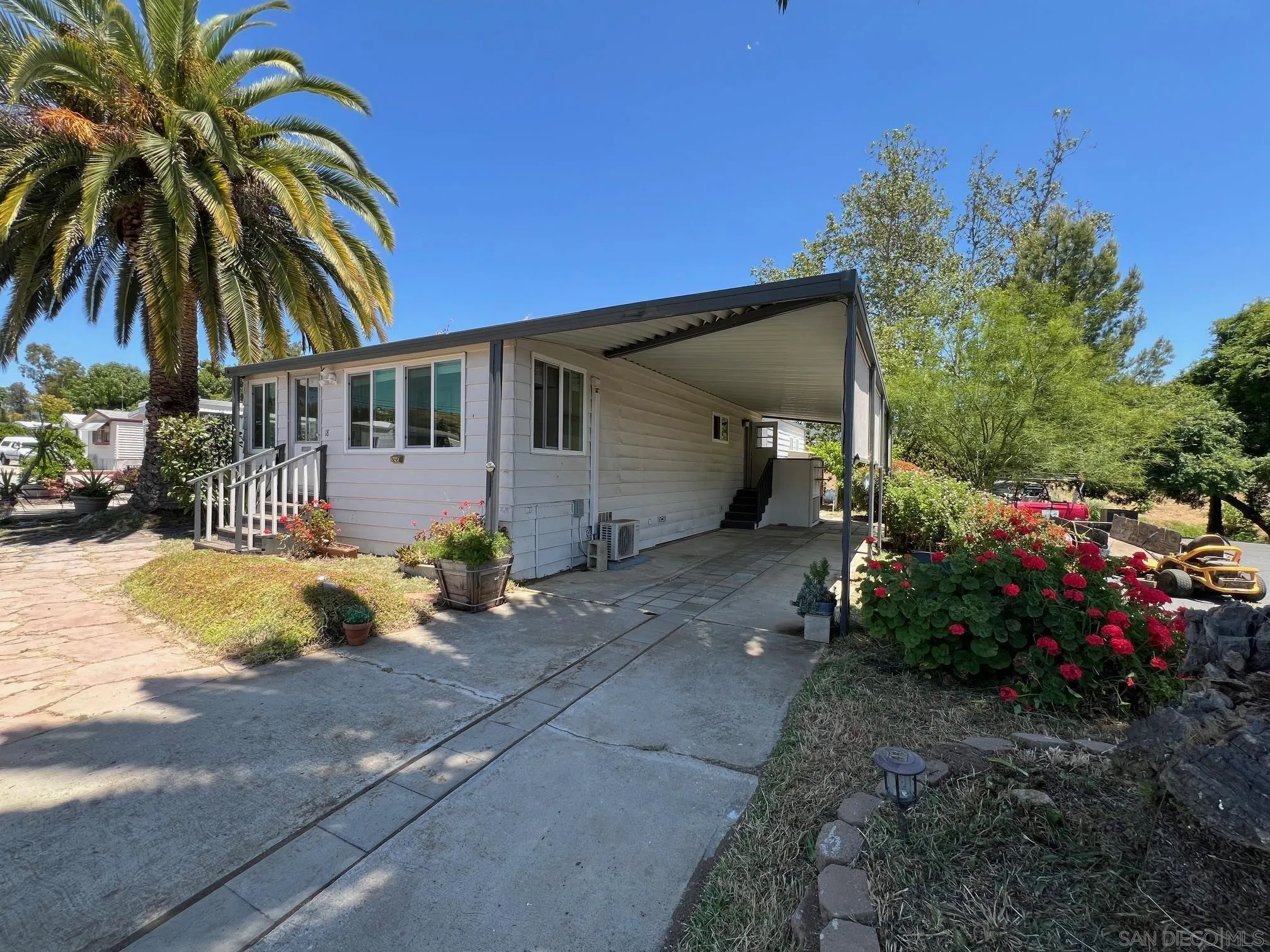 2030 Black Canyon Rd Unit 18