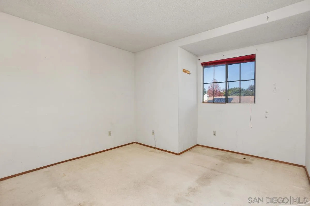 7275 Rock Canyon Drive