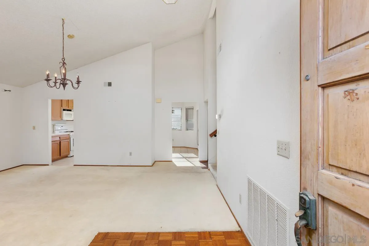 7275 Rock Canyon Drive