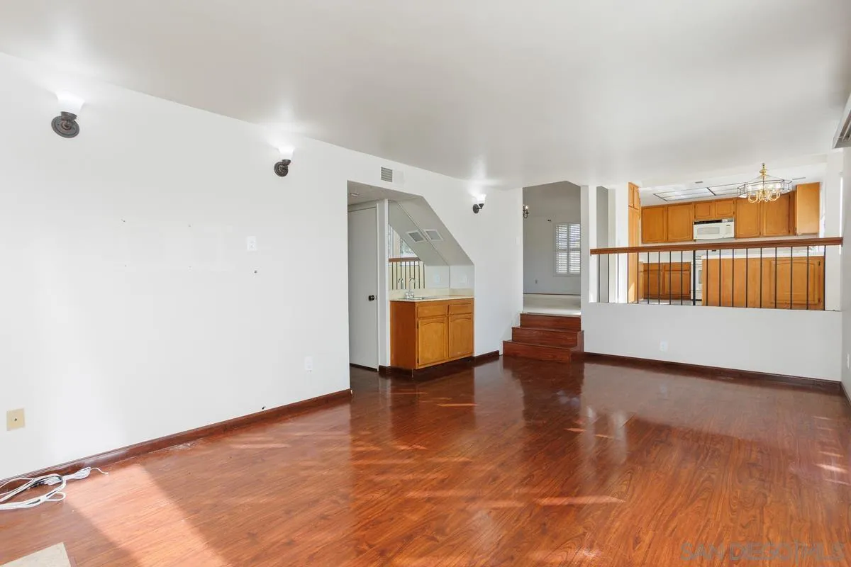 7275 Rock Canyon Drive