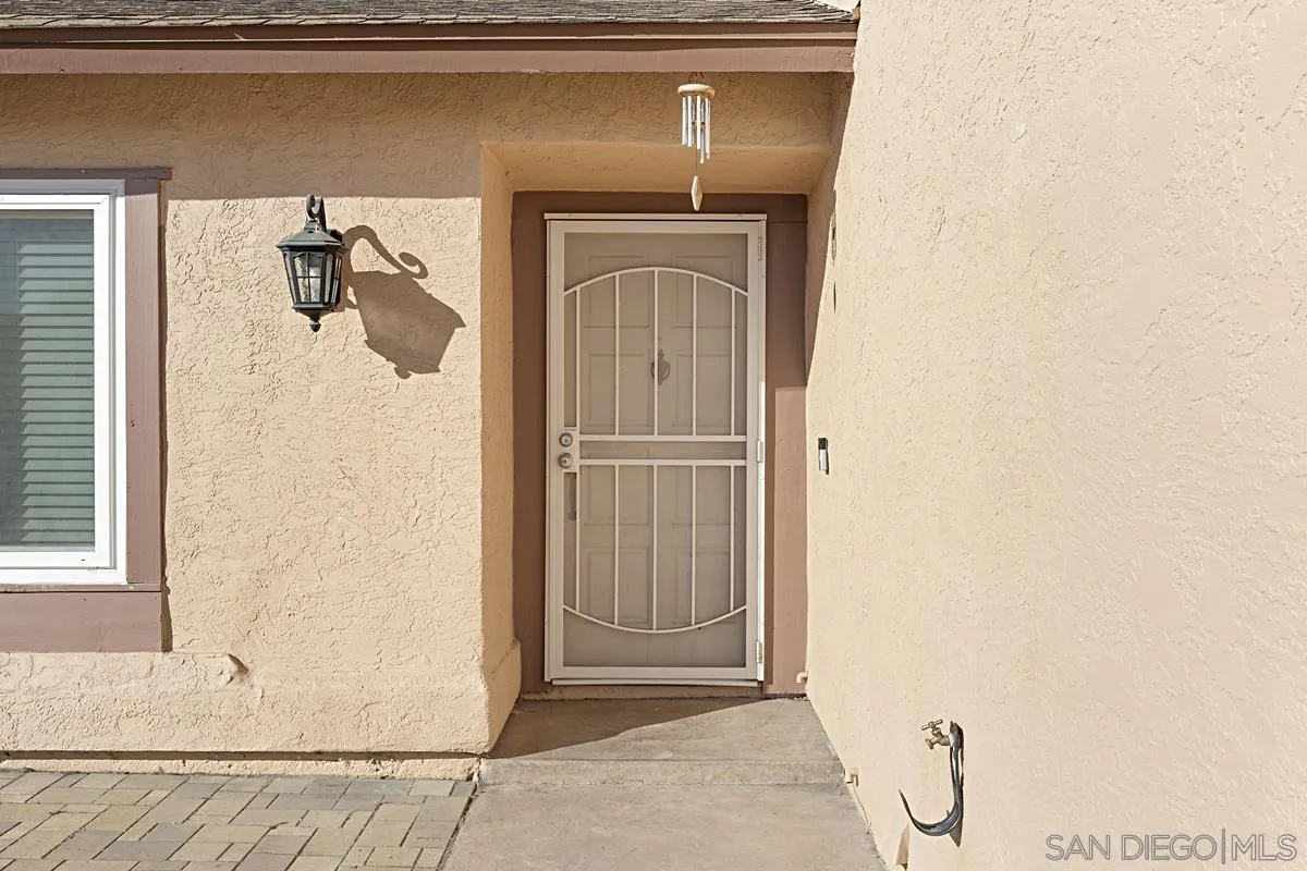 10148 E Glendon Circle