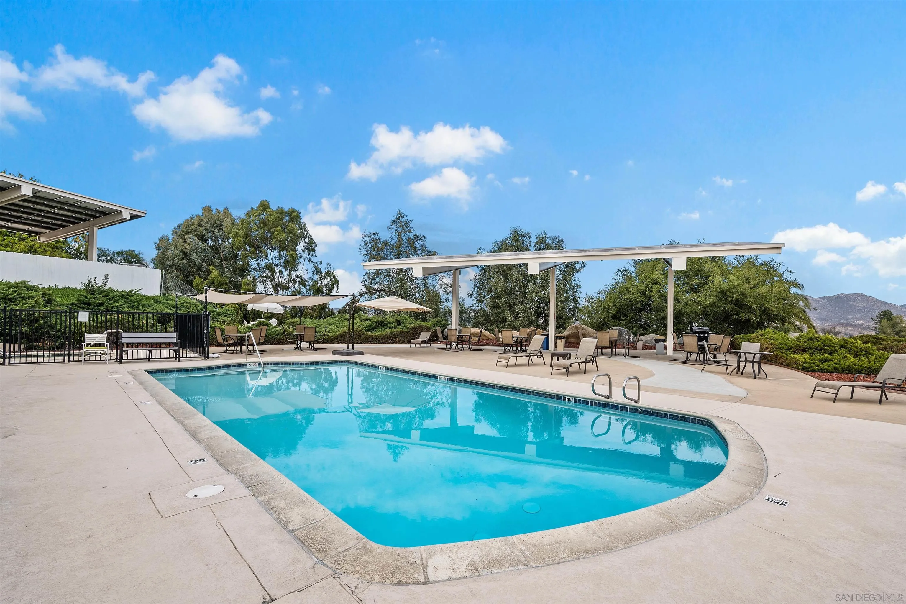 9100 Single Oak Dr. #24