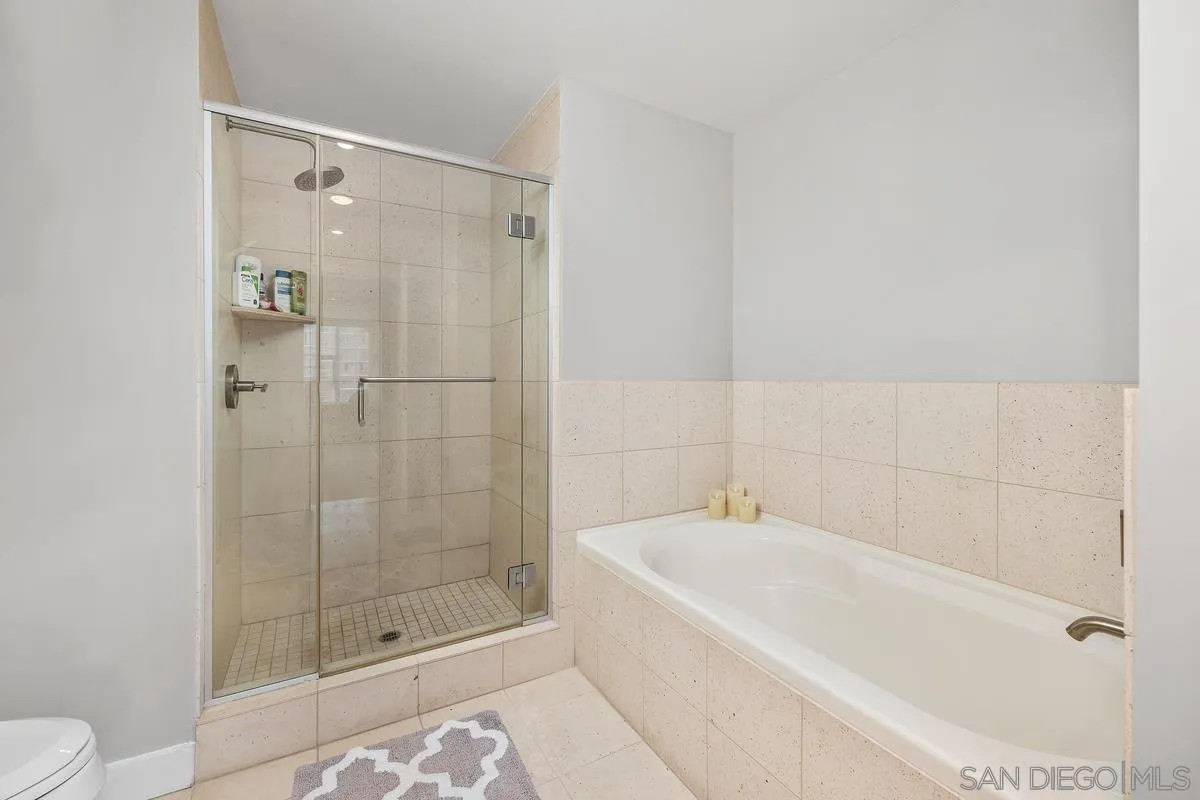 1325 Pacific Hwy. Unit 701