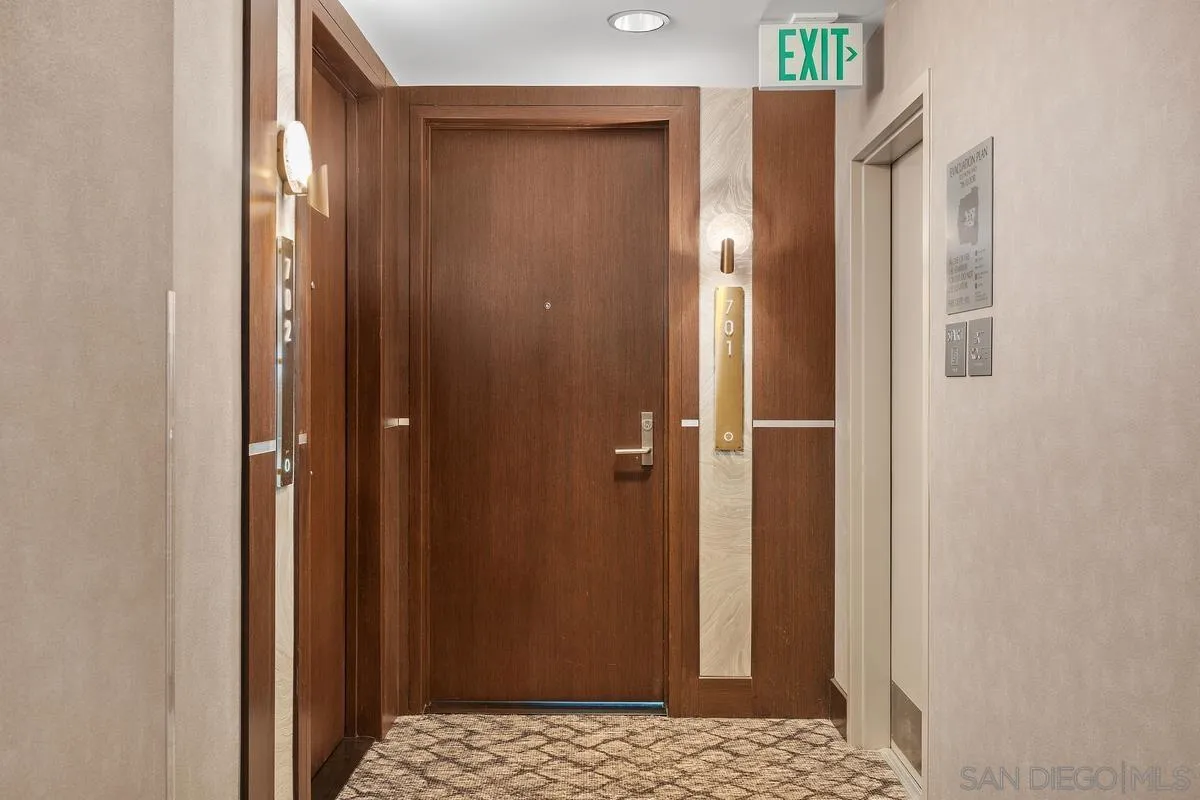 1325 Pacific Hwy. Unit 701