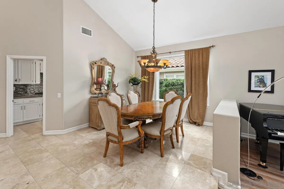 14711 Calle Mar De Plata