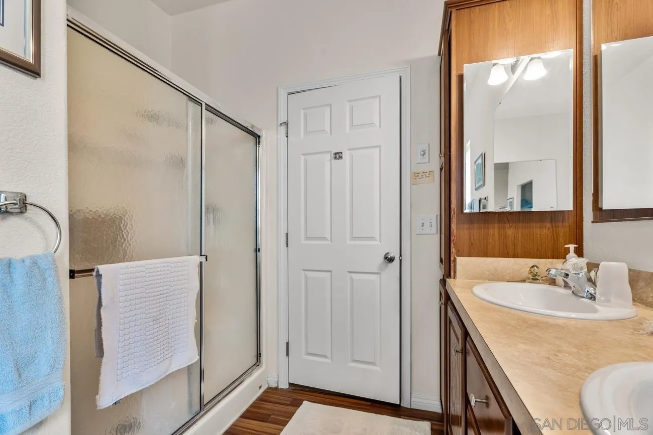 525 W El Norte Parkway Unit 75