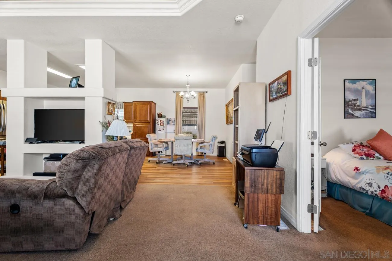 525 W El Norte Parkway Unit 75