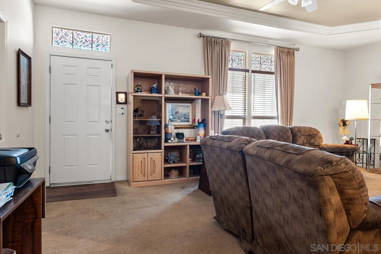 525 W El Norte Parkway Unit 75