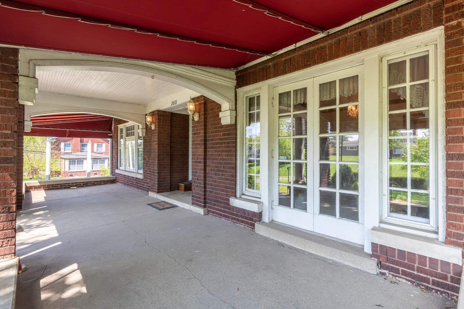 2601 Central Avenue