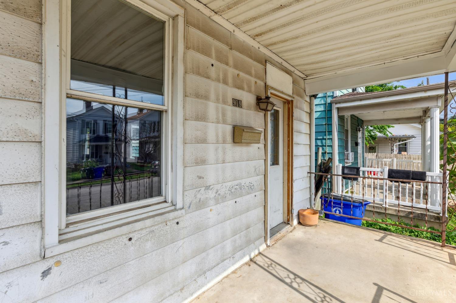 919 Summer Street