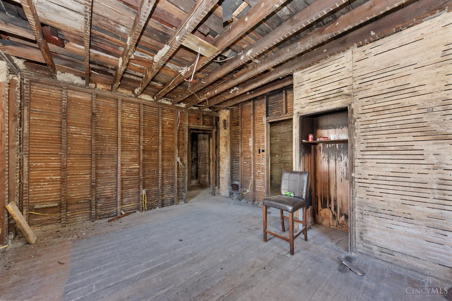 222 W Sixty Eighth Street