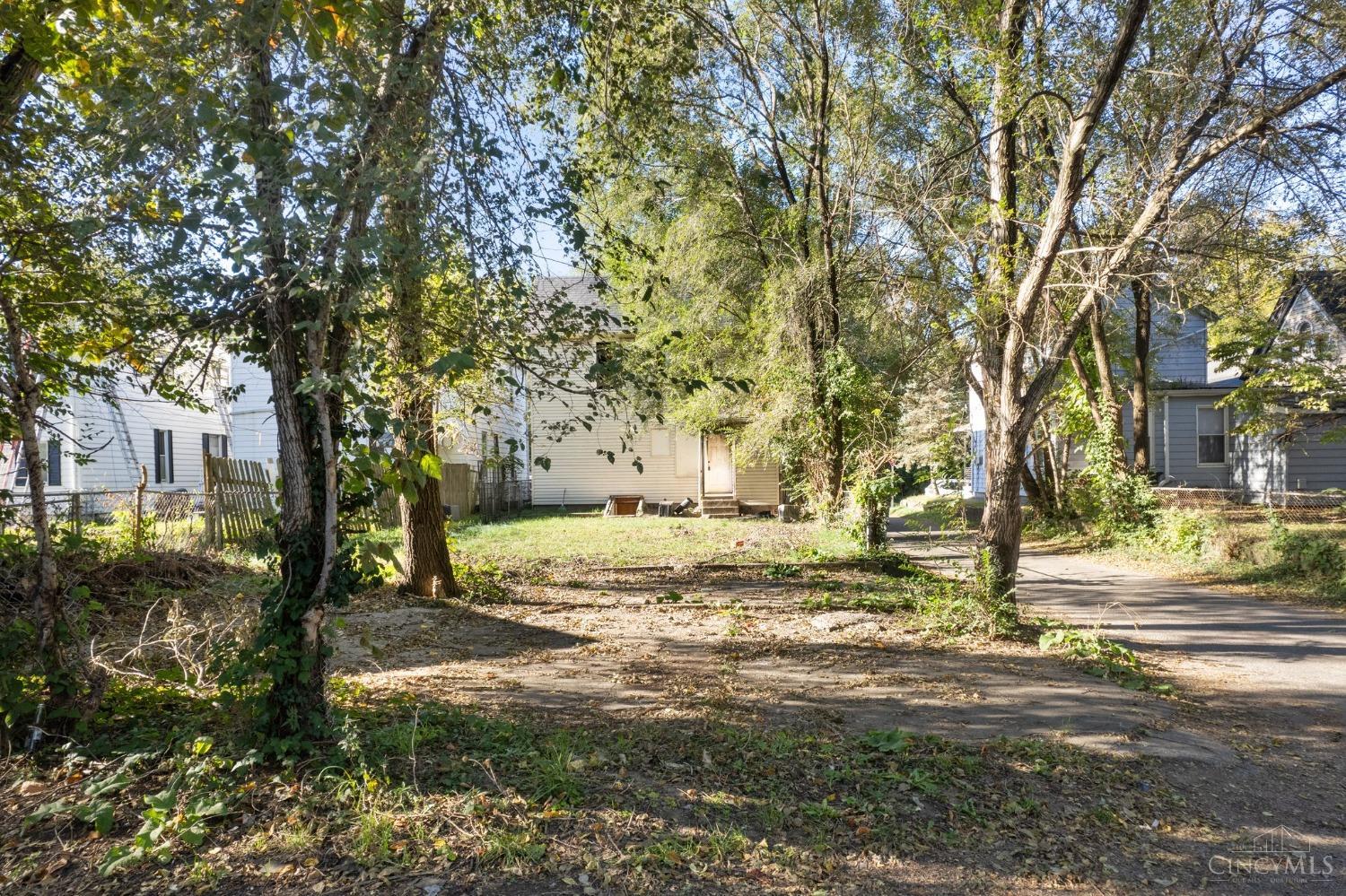 222 W Sixty Eighth Street