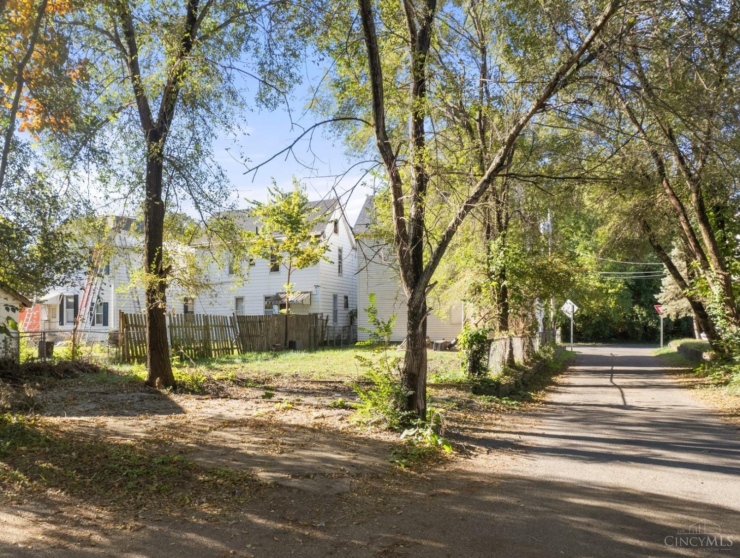 222 W Sixty Eighth Street