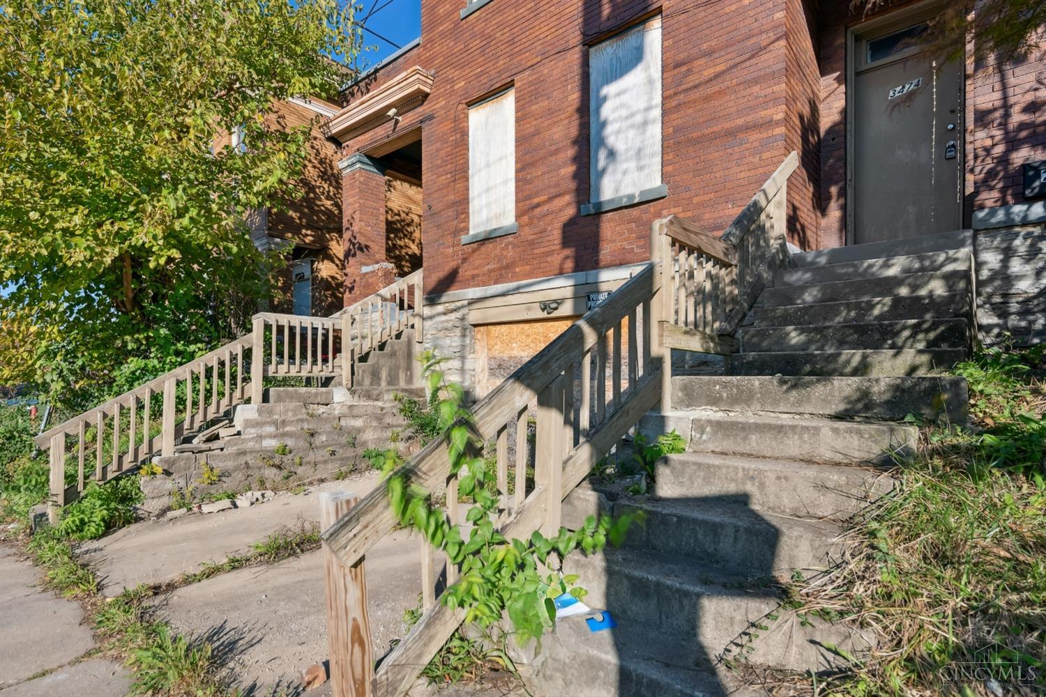 3474 Harvey Avenue