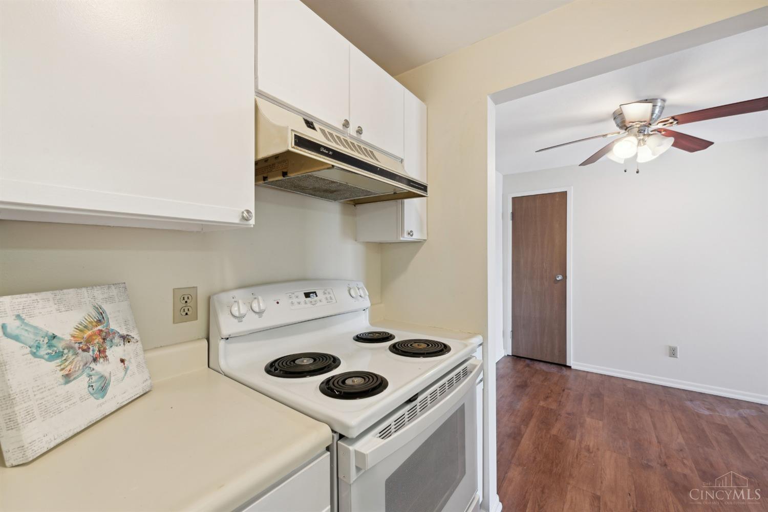 521 W Martin Luther King Drive B18