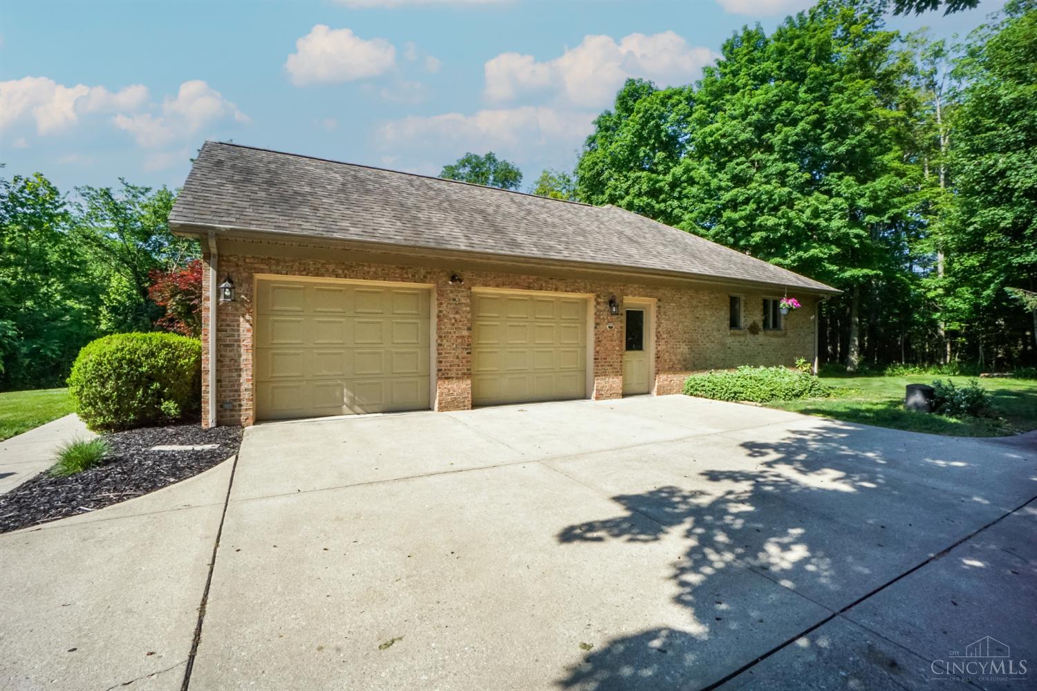 6250 Davon Court