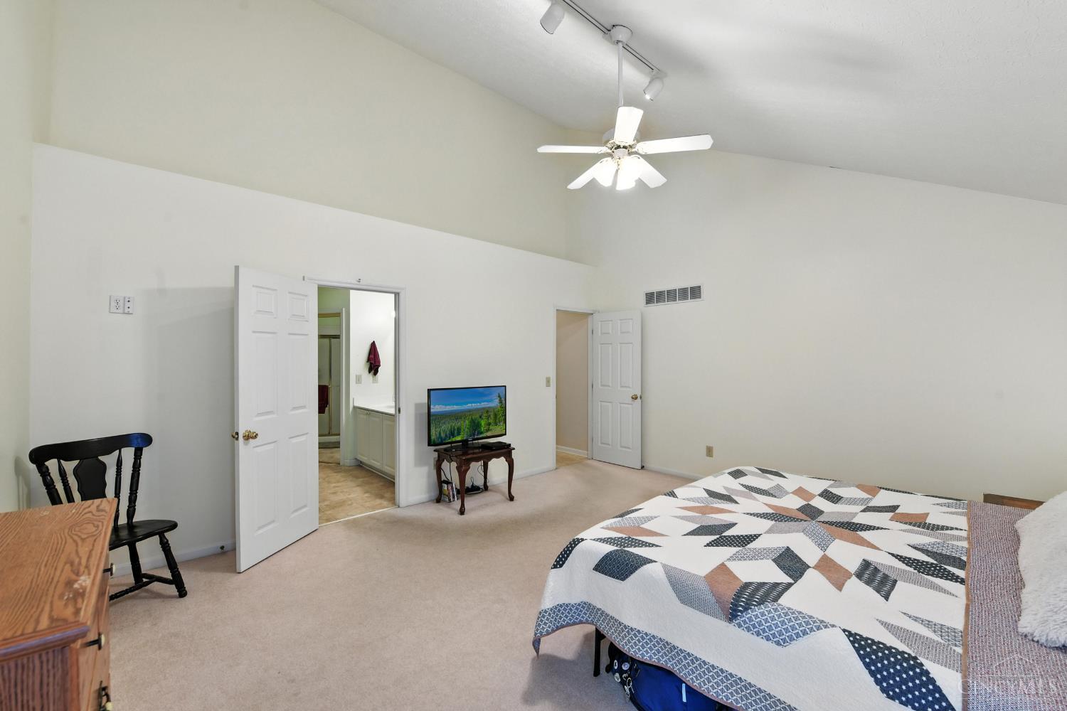 1287 McGuffey Lane