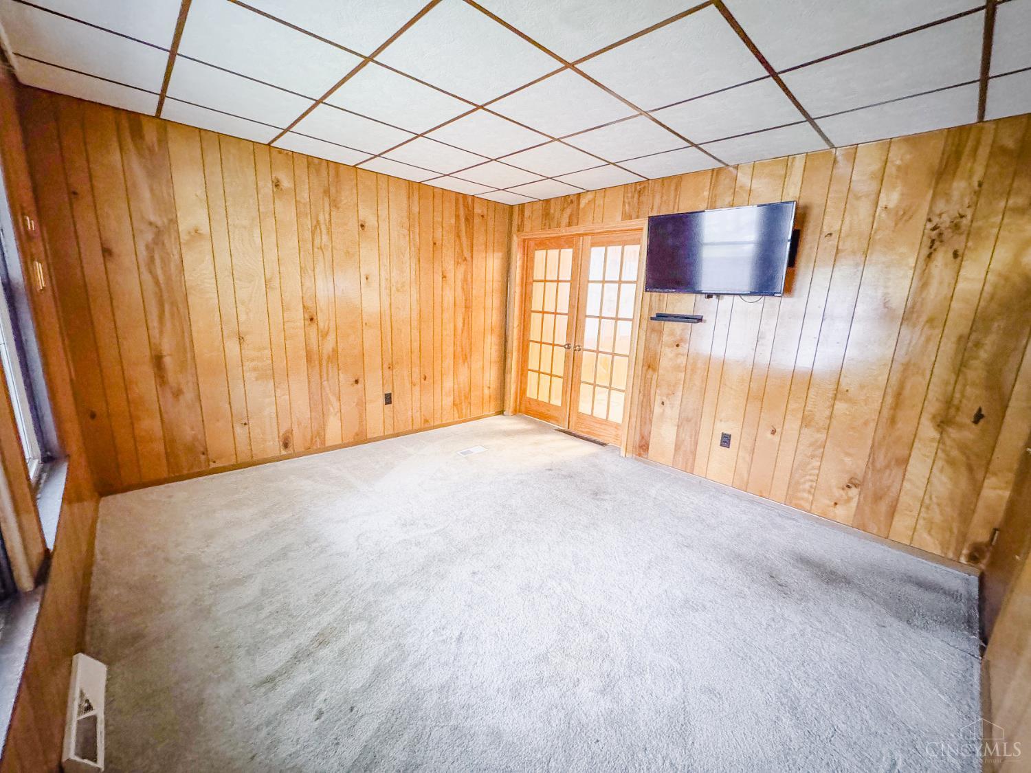 3815 watterson Road