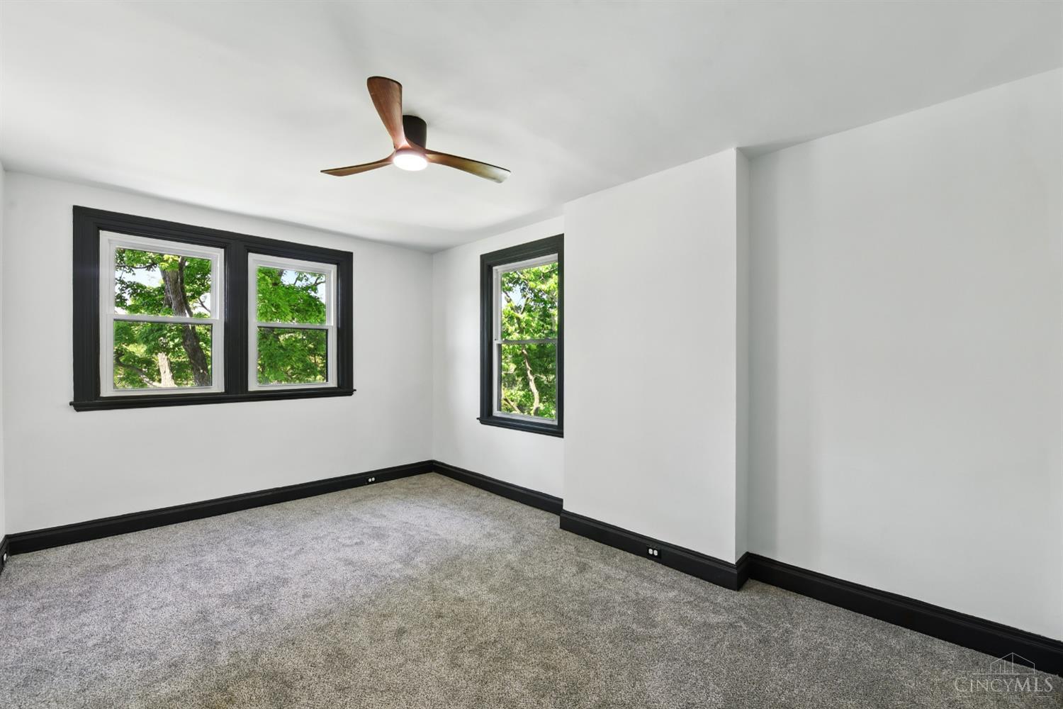 752 S Fred Shuttlesworth Circle