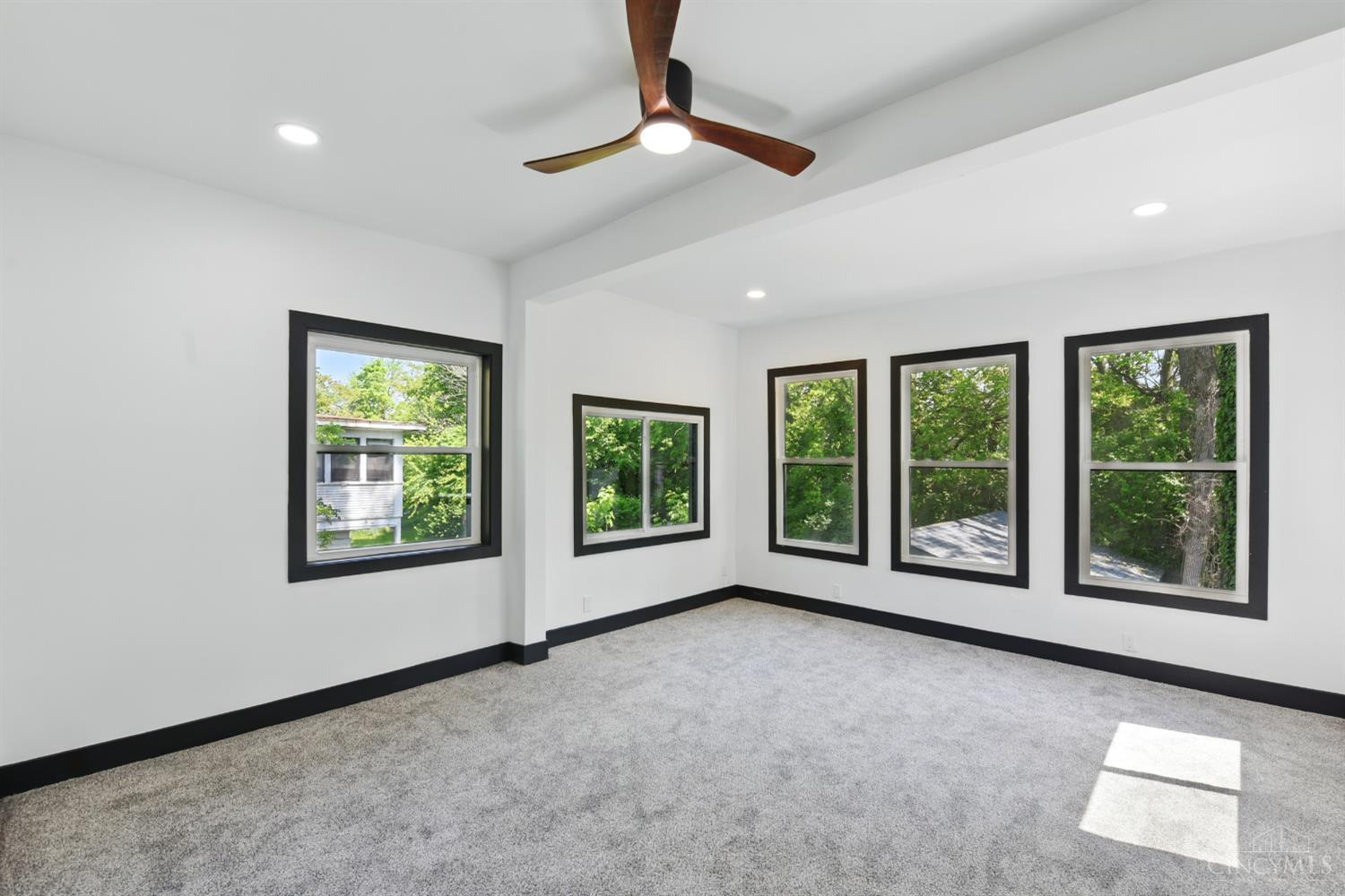 752 S Fred Shuttlesworth Circle