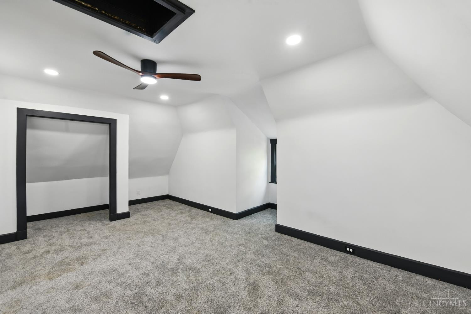 752 S Fred Shuttlesworth Circle