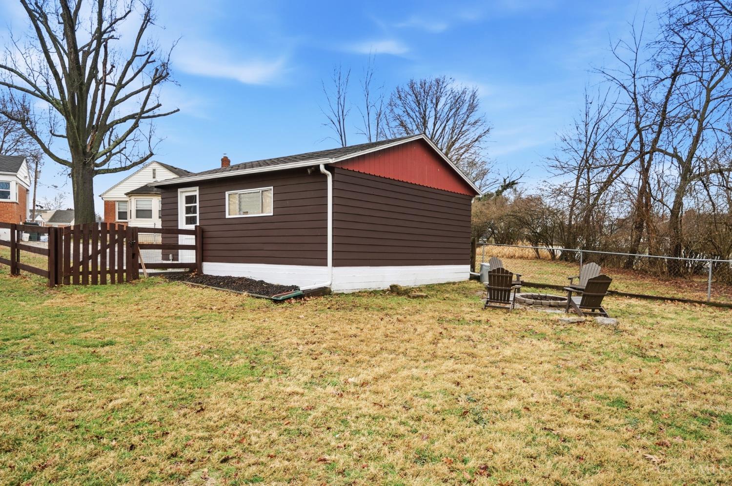 7837 Moss Court