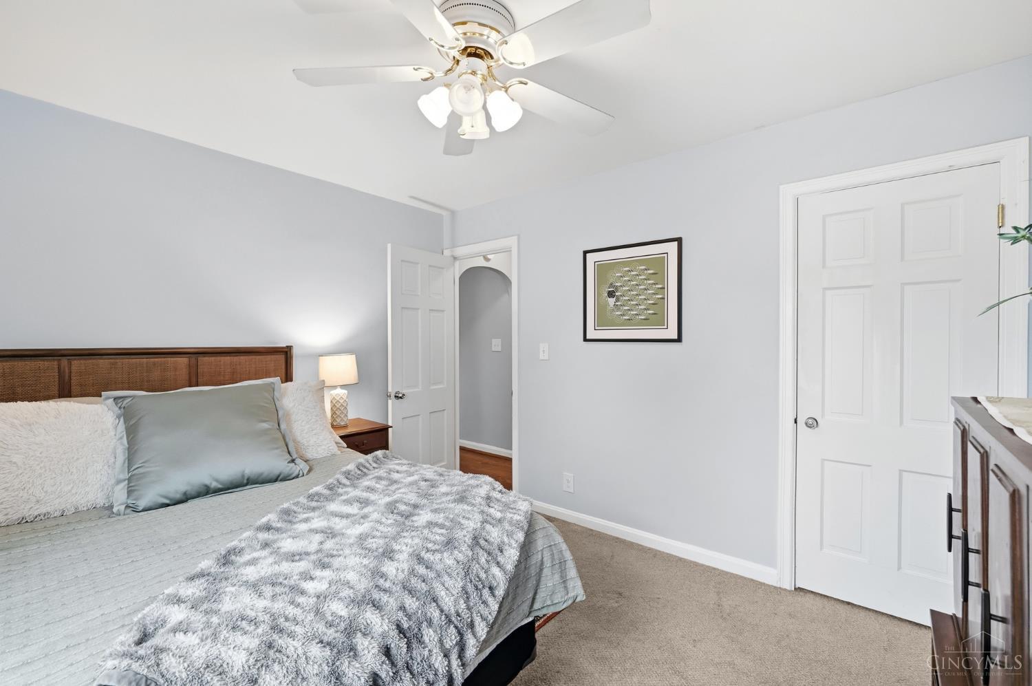7837 Moss Court