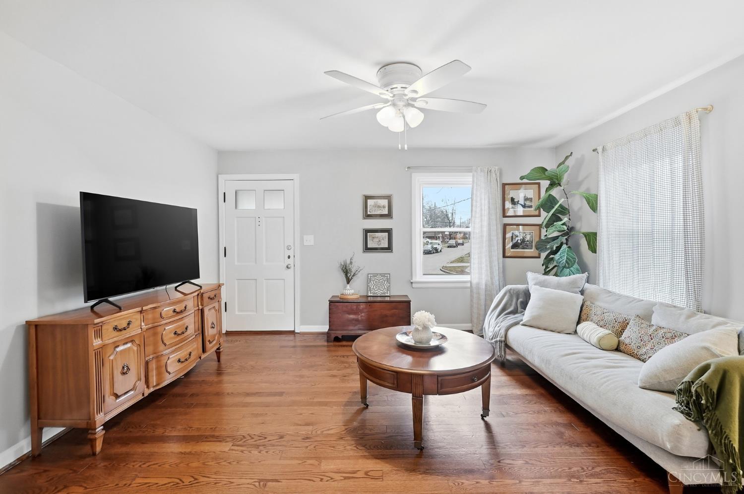 7837 Moss Court