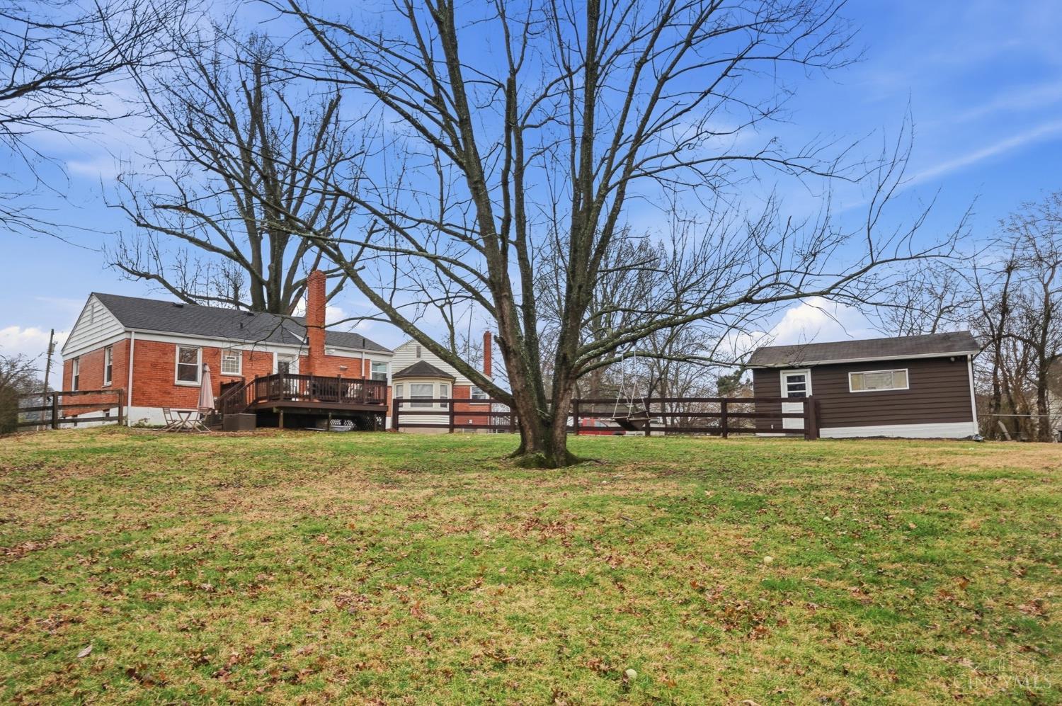 7837 Moss Court