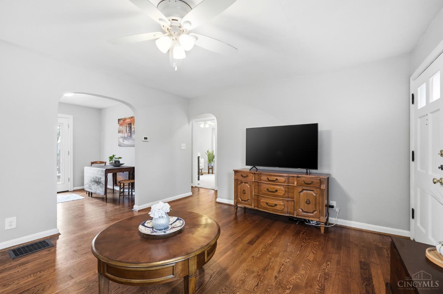 7837 Moss Court