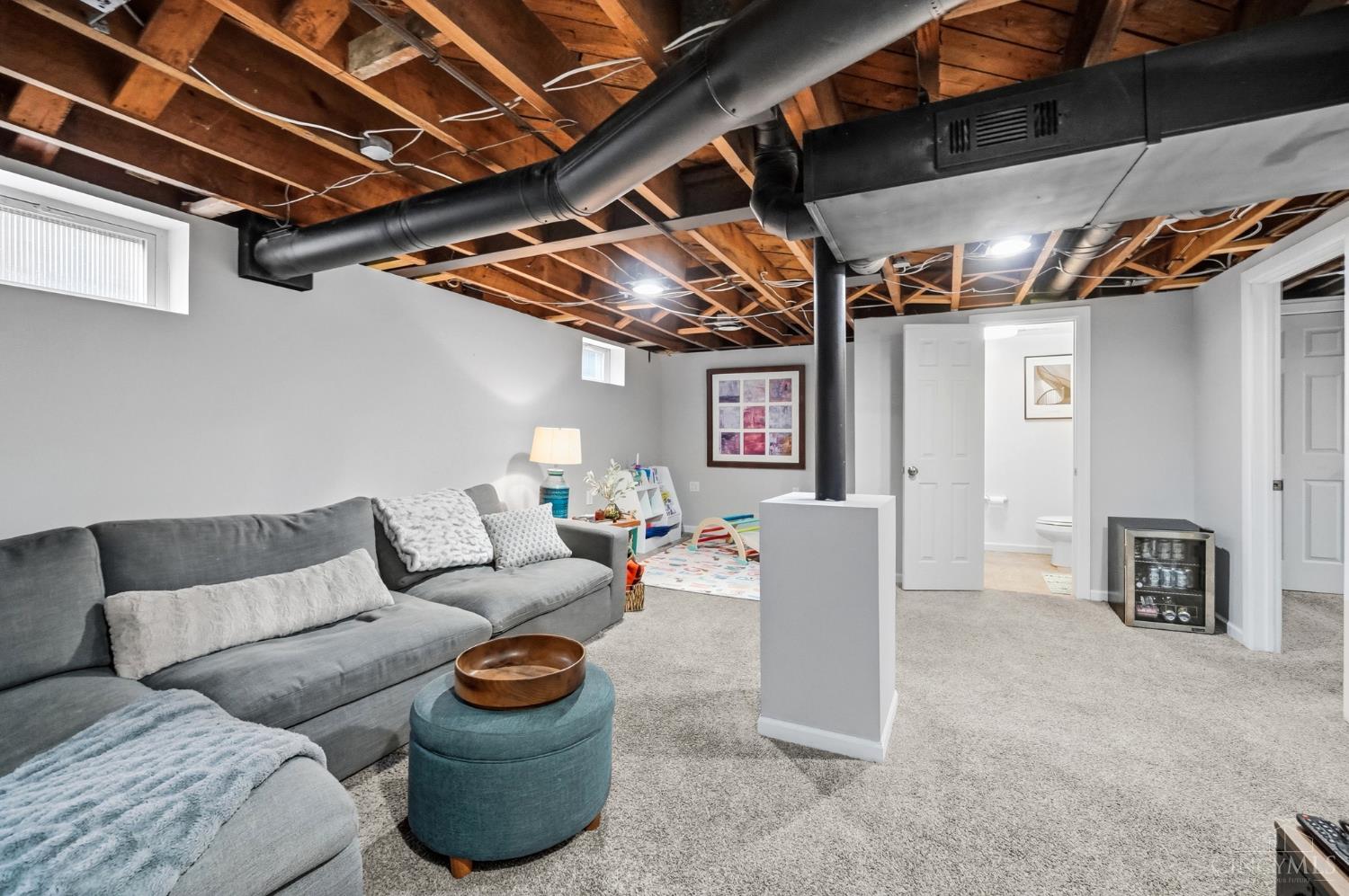 7837 Moss Court