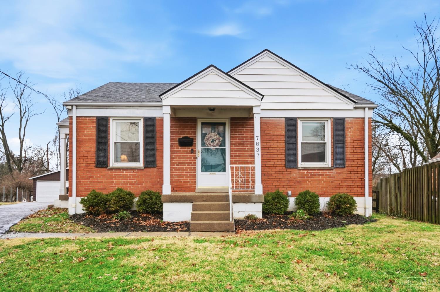 7837 Moss Court