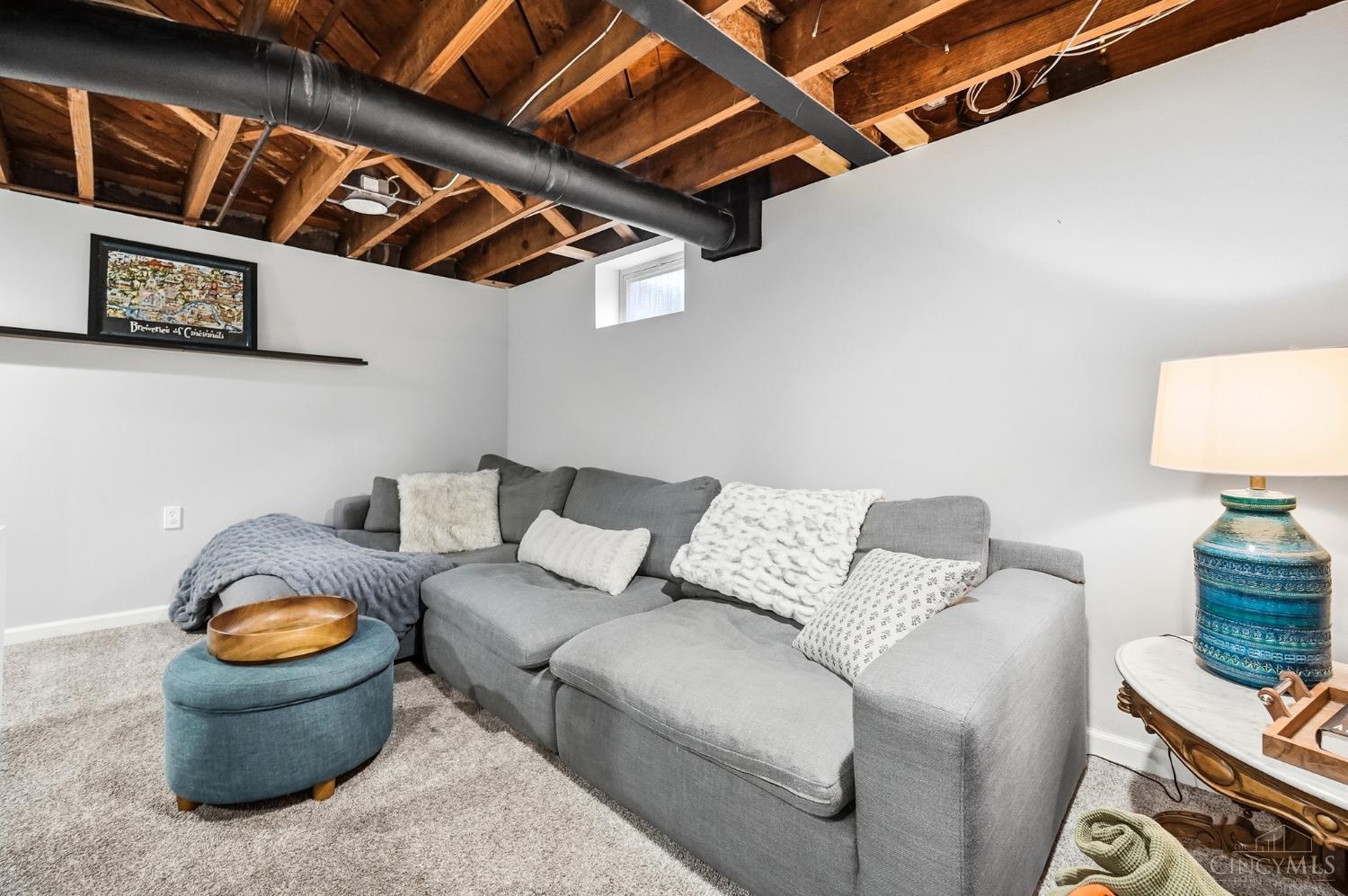 7837 Moss Court